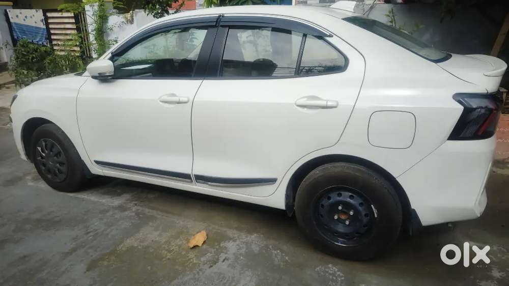 Maruti Suzuki Dzire 2015 Manual Petrol Vxi