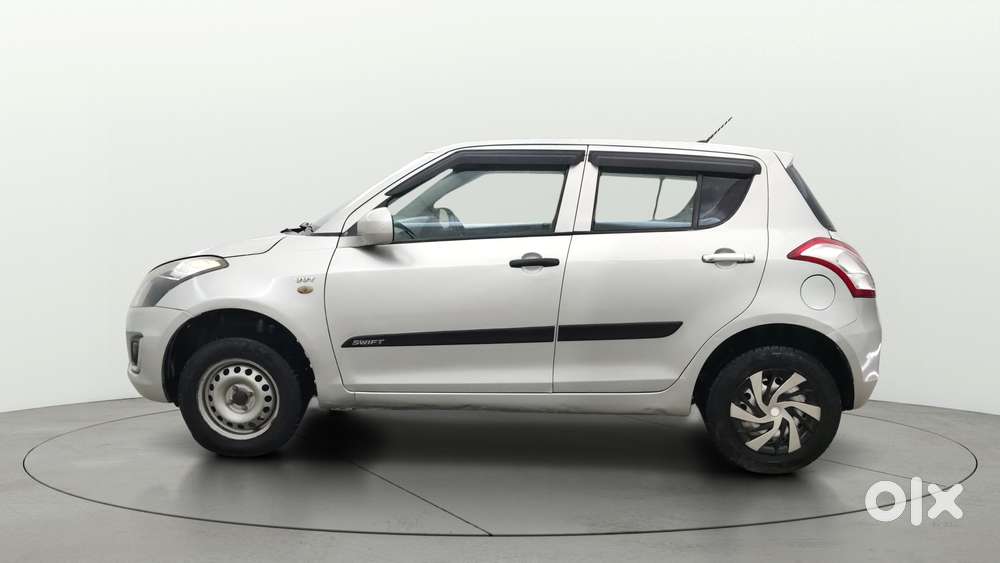 Maruti Suzuki Swift Lxi, 2016, Petrol