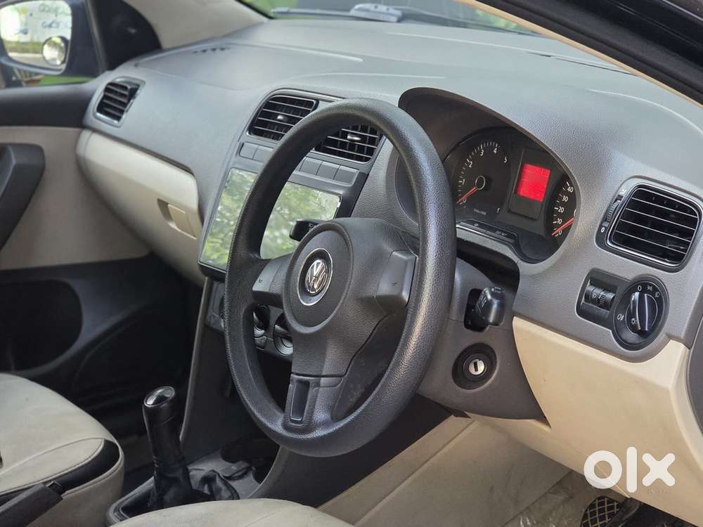 2013 Volkswagen Vento 1.6 Petrol Manual
