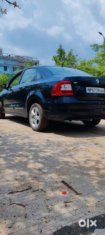Skoda Rapid 1.6 Mpi At Elegance Plus, 2012, Petrol