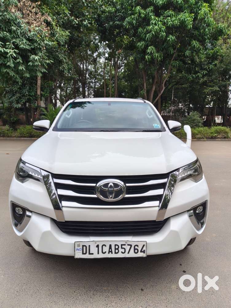 Toyota Fortuner 2019 Diesel 118000 Km Driven