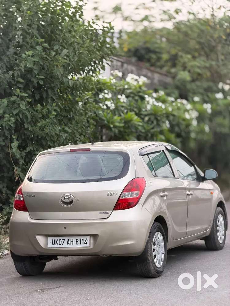 Hyundai I20 Magna Petrol Manual 2011