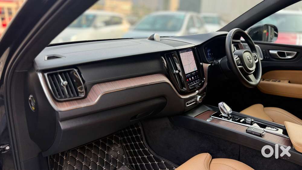 Volvo Xc60 2.0 B5 Ultimate, 2024, Petrol