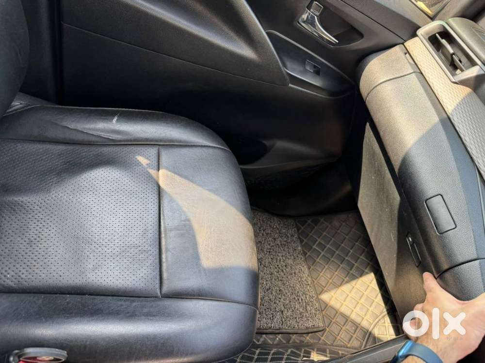 Toyota Innova Crysta [2020-ongoing] 2.7 Gx Mt 8 Str, 2018, Diesel