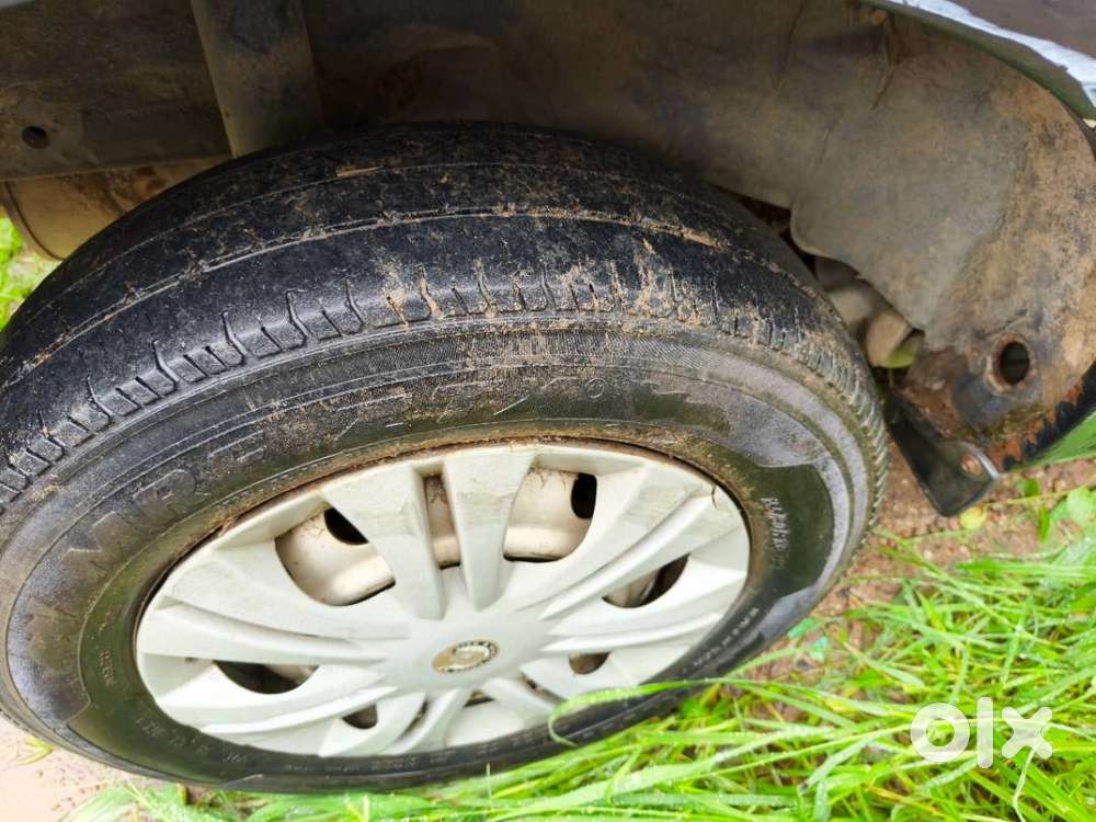 Hyundai Car 2012 Petrol Well Maintained