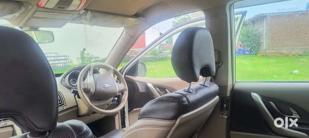 Mahindra Xuv500 2015 Diesel 29016 Km Driven