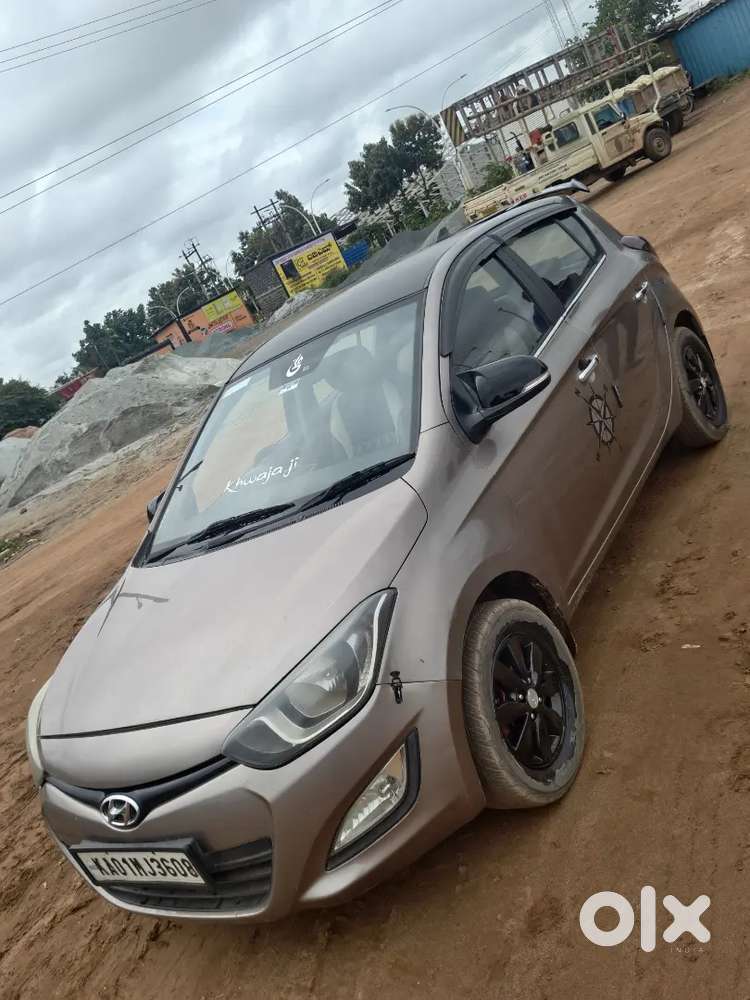 Hyundai I20 Sportz 2012