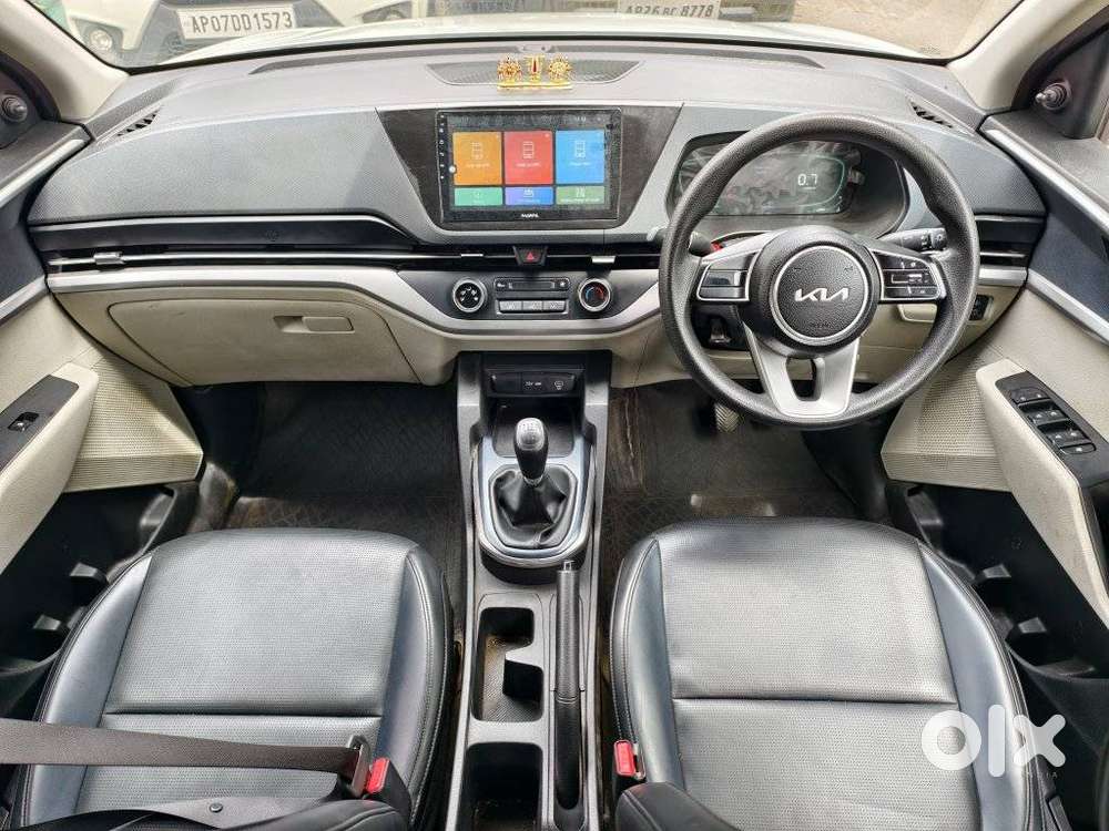 Kia Carens 1.5 Premium Diesel 7 Str Imt, 2023, Diesel