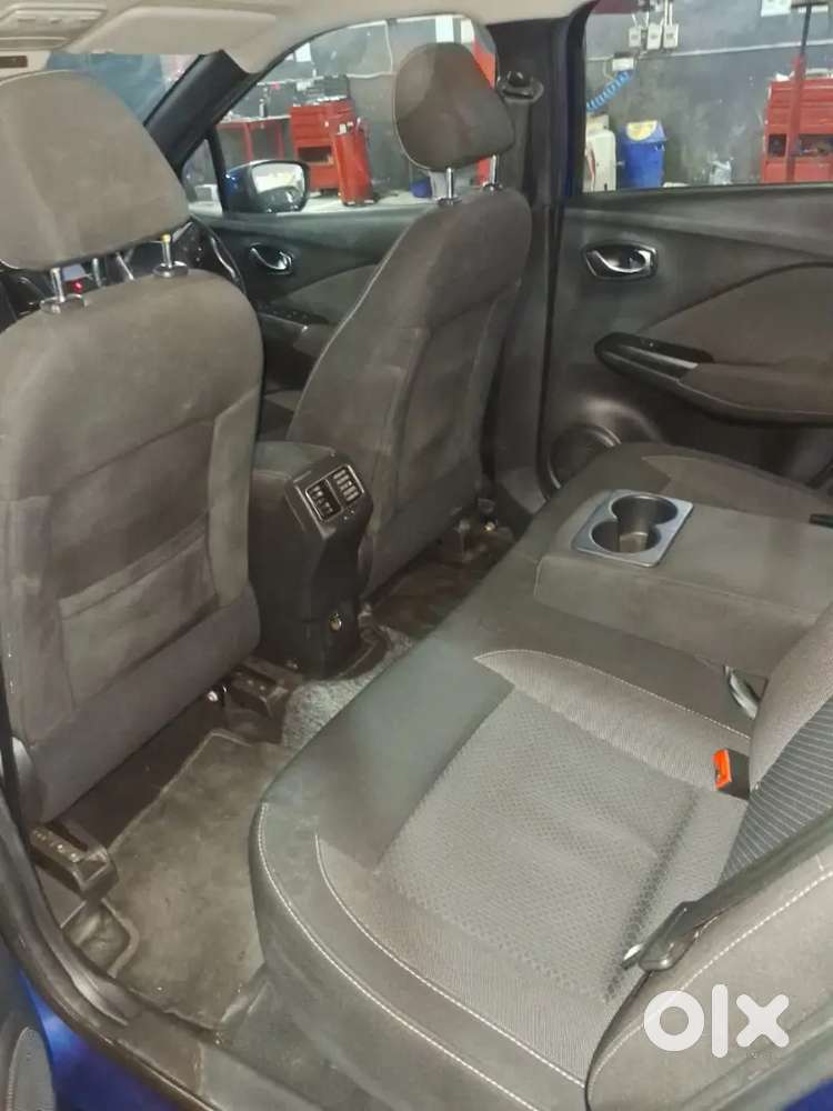 Nissan Kicks, Petrol Automatic Top End