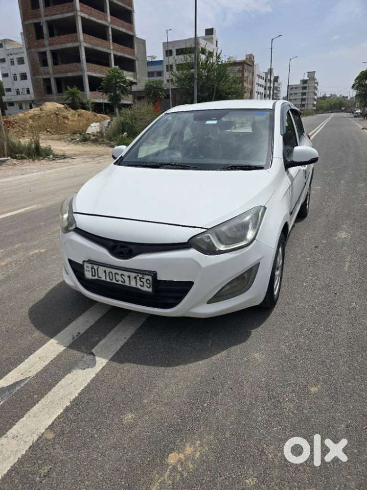 Hyundai I20 2012-2014 Sportz 1.2, 2013, Cng & Hybrids