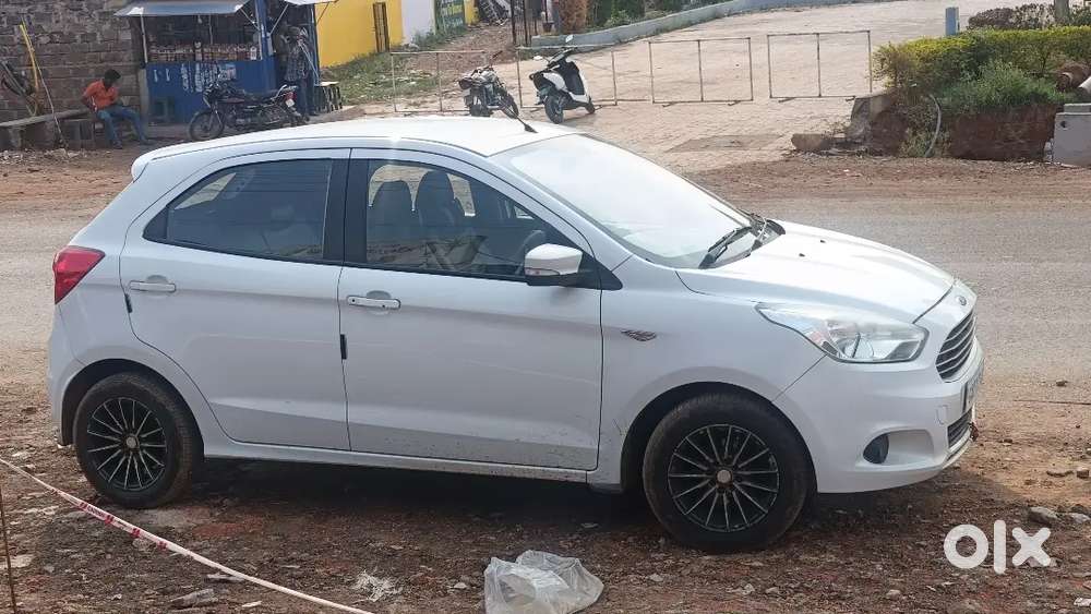 Ford Figo 2016 Petrol 38000 Km Driven.