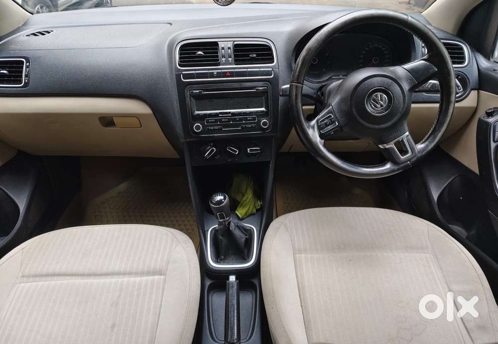 Volkswagen Polo Petrol Highline 1.2l, 2012, Petrol