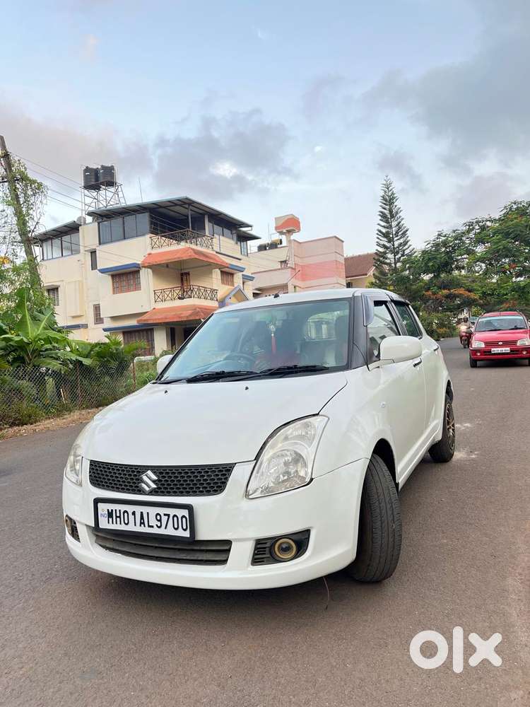 Maruti Suzuki Swift Lxi Bsiii, 2010, Petrol