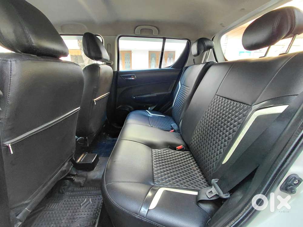 Maruti Suzuki Swift Vvt Zxi, 2016, Petrol