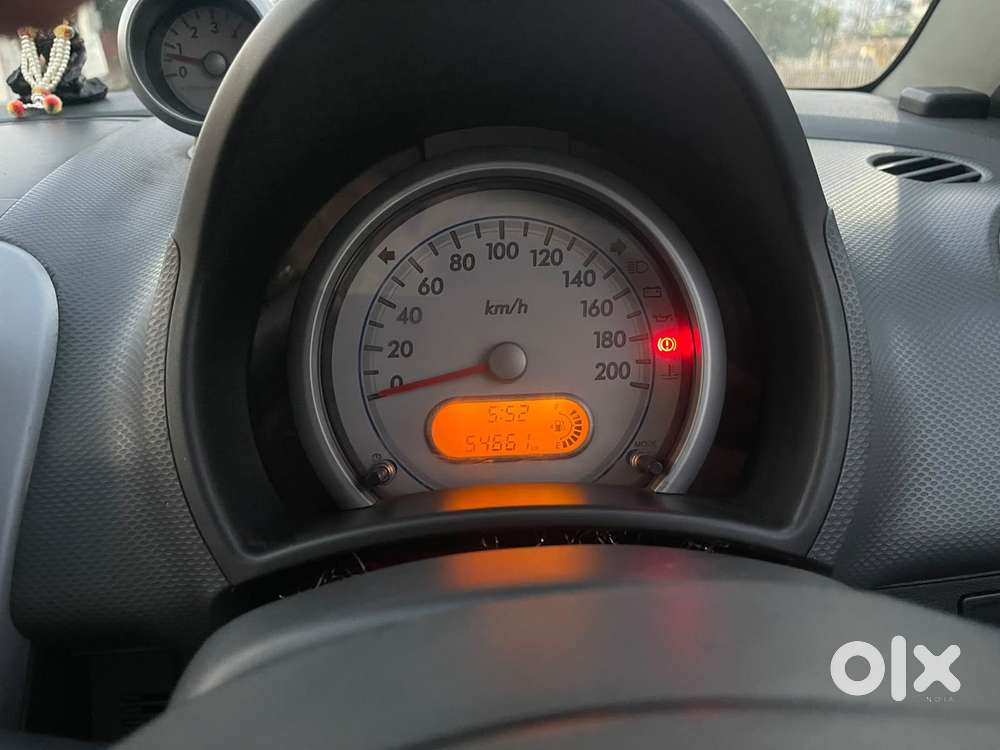Maruti Suzuki Ritz Vxi, 2014, Petrol