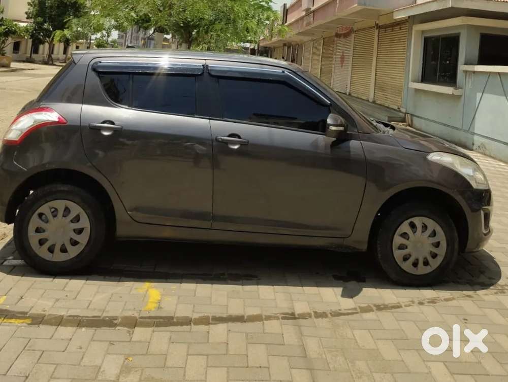 Maruti Suzuki Swift Vxi, 2017, Petrol