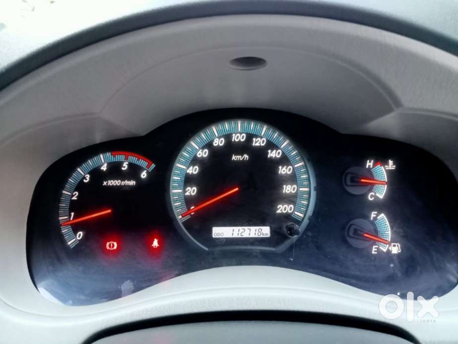 Toyota Innova 2.5 Vx 8 Str, 2014, Diesel