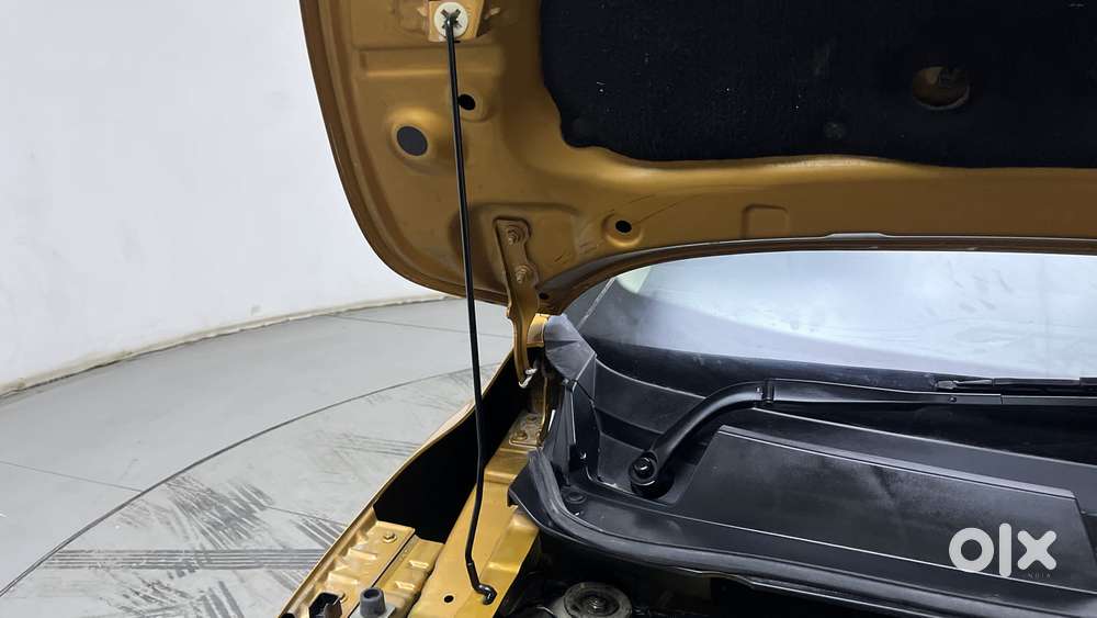 Renault Triber Rxl, 2022, Petrol