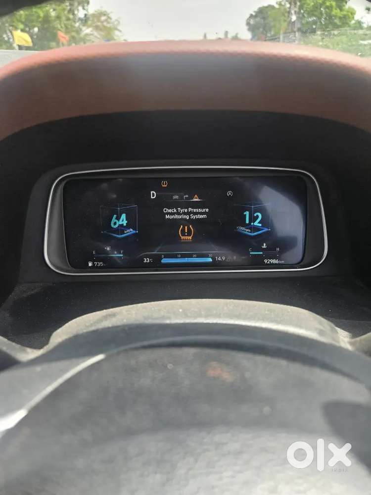 Alcazar Car Automatic Car White Colour