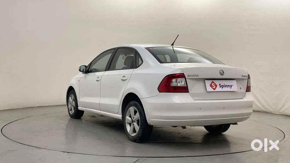 Skoda Rapid 2013-2016 1.6 Mpi Elegance Plus, 2015, Petrol