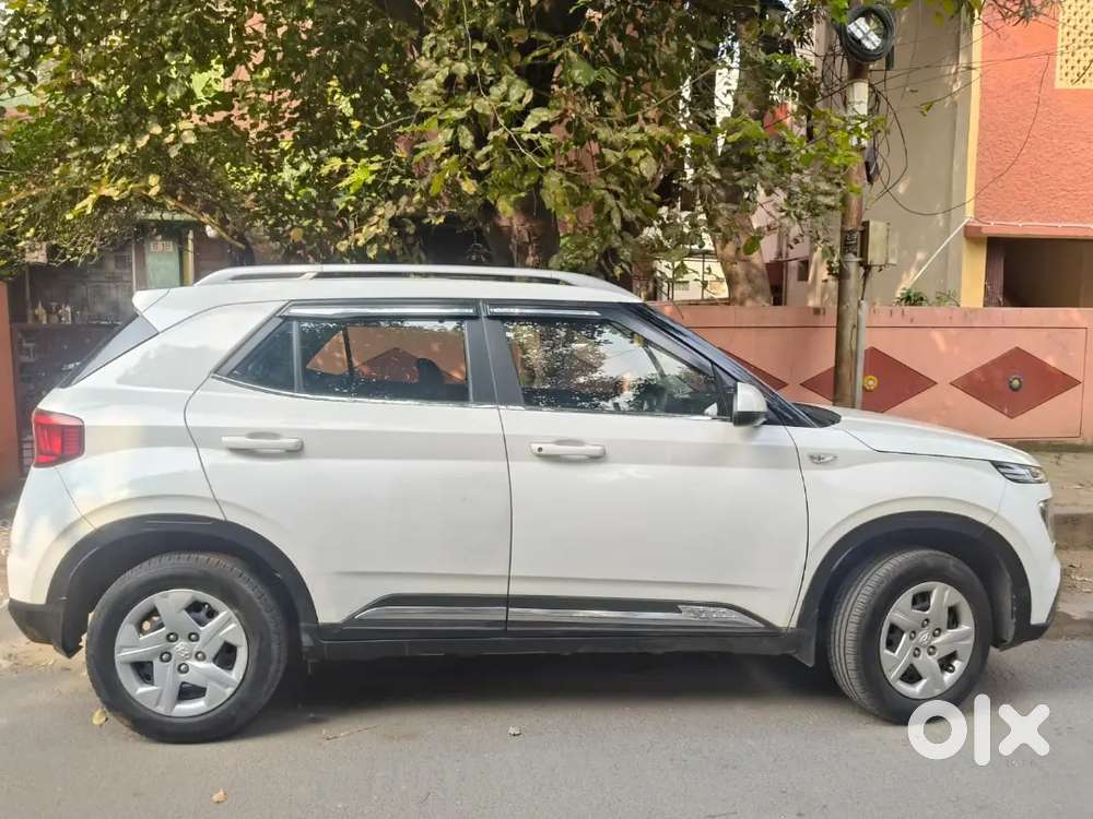 Hyundai Venue 2020 Petrol Automatic