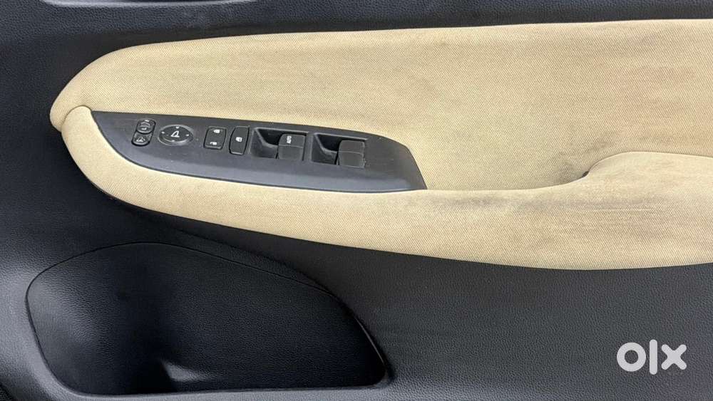 Honda City 1.5 V 5th Gen I-vtec Mt, 2022, Petrol