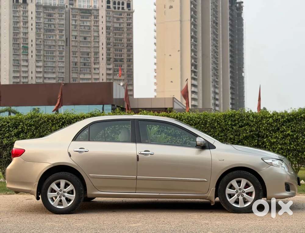 Toyota Corolla Altis, 2011, Cng & Hybrids