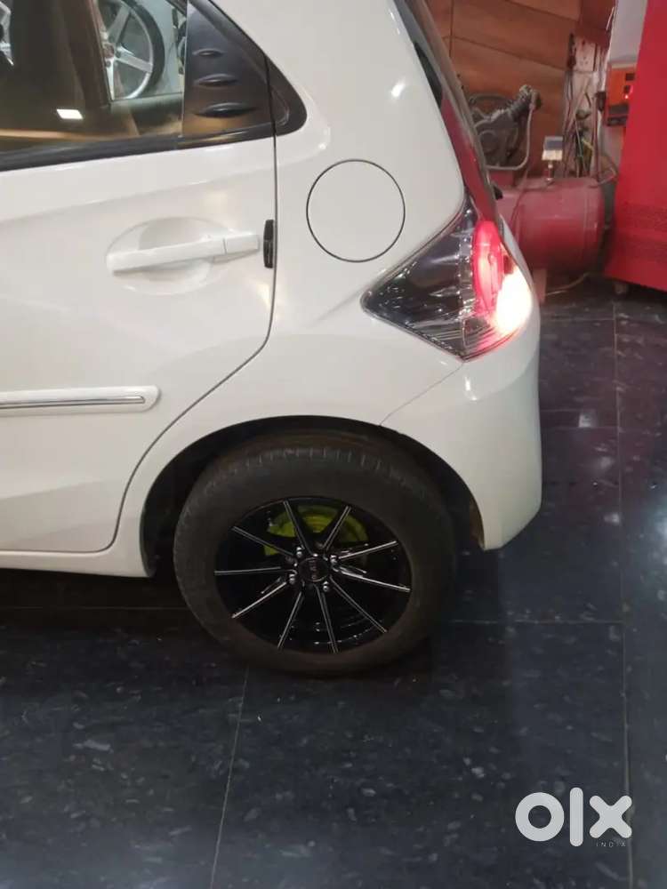 Honda Brio Exclusive 2016