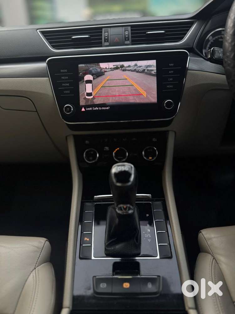 Skoda Superb Style 2.0 Tdi At, 2018, Diesel
