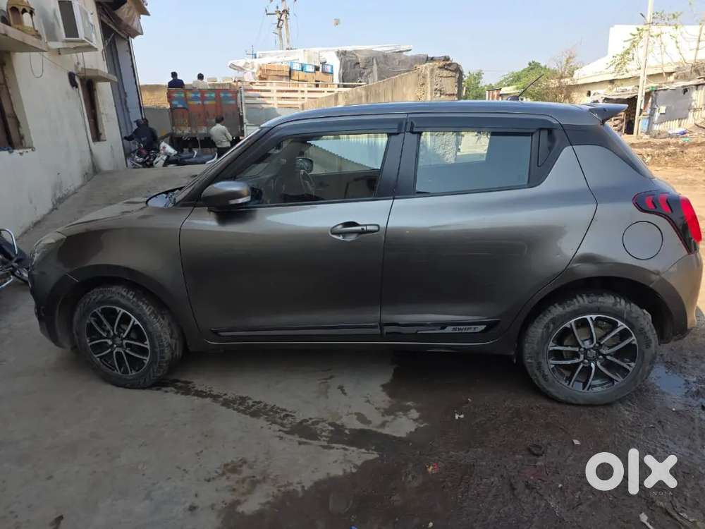 Maruti Suzuki New-gen Swift 2022 Petrol 50000 Km Driven