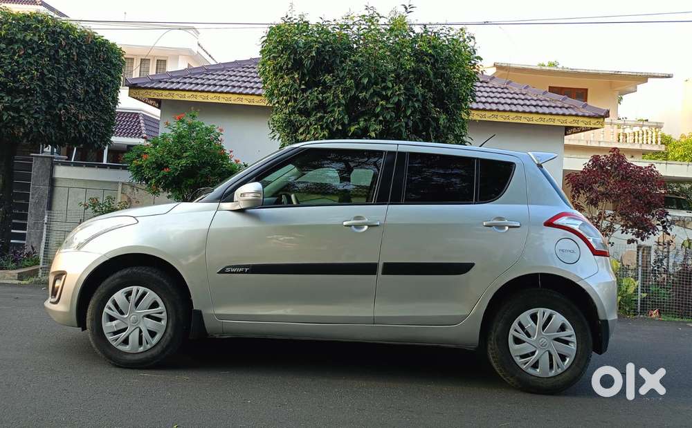 Maruti Suzuki Swift Vxi, 2015, Petrol