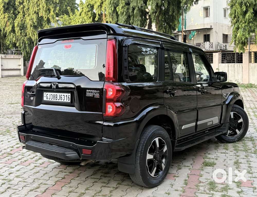 Mahindra Scorpio Classic 2.2 S 11 Mt 7 Str, 2025, Diesel