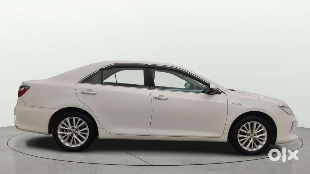 Toyota Camry Hybrid, 2016, Petrol