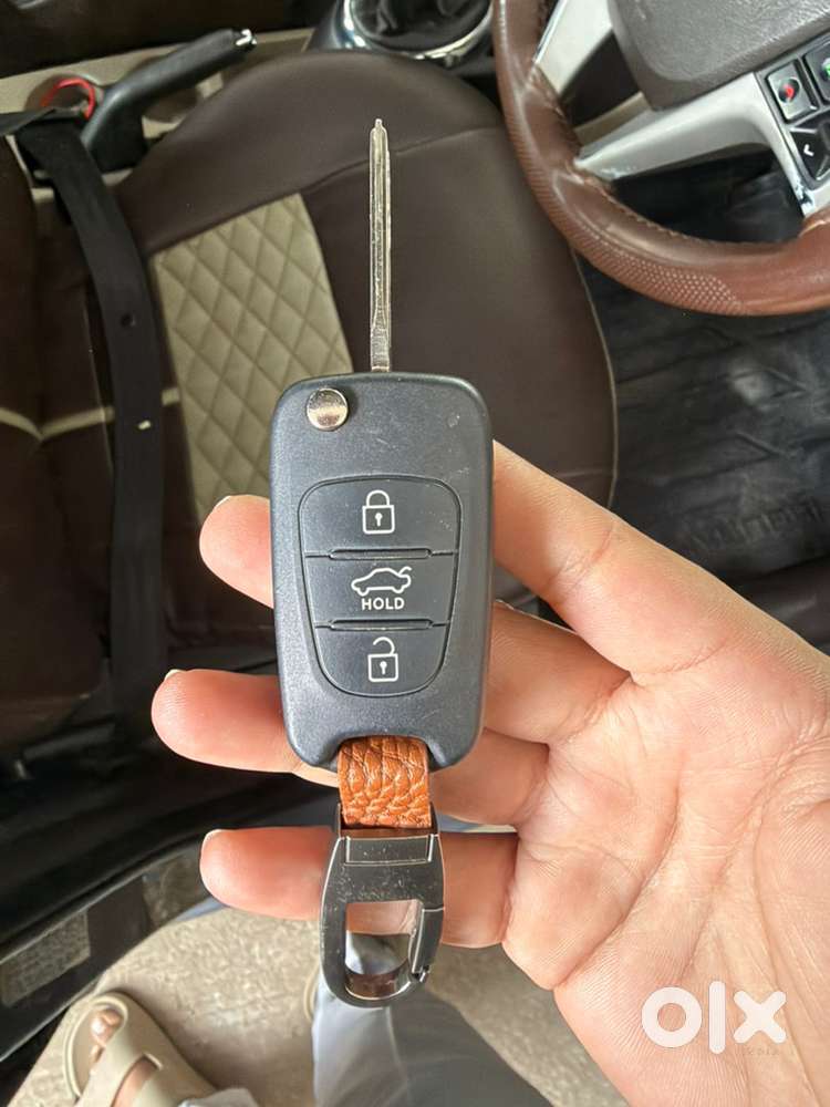 Hyundai I20 Manual 2011 Repassing Complt Insurance & All Document Avlb