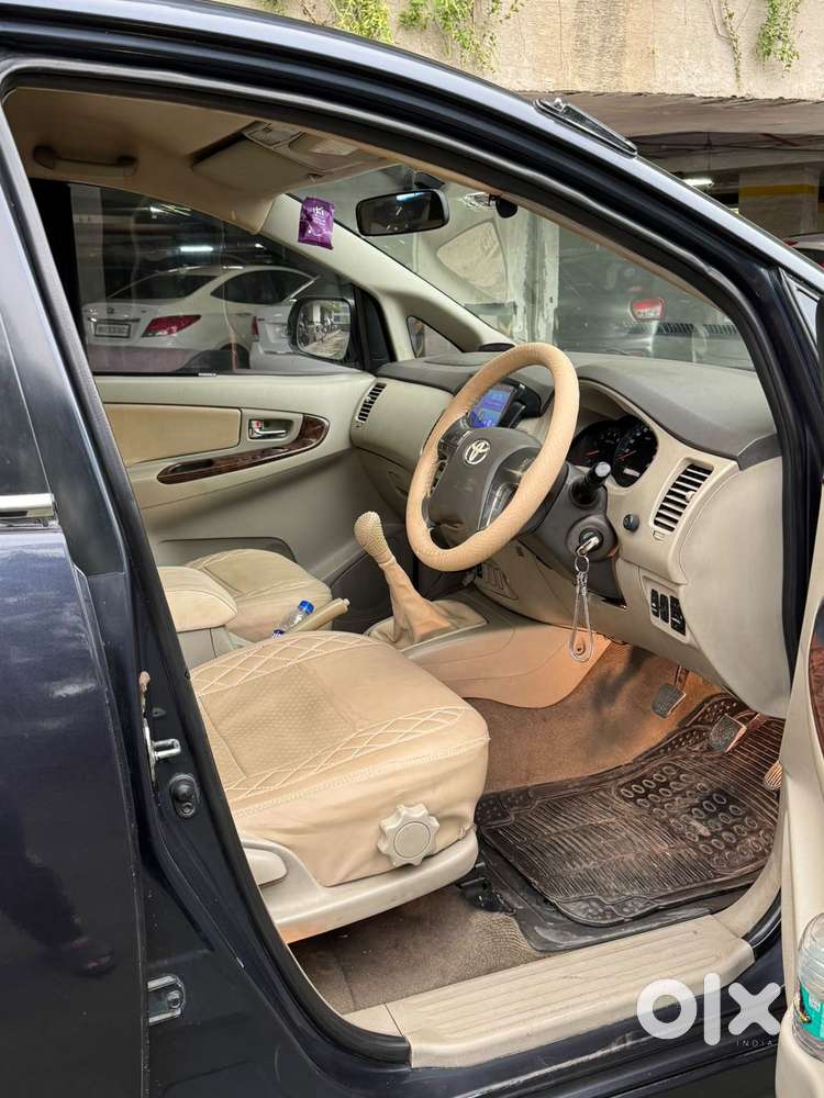 Toyota Innova 2.5 V 7 Str, 2013, Diesel
