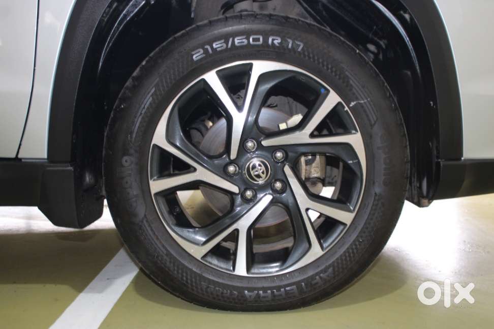Toyota Urban Cruiser Hyryder 1.5 G E-cng, 2023, Petrol