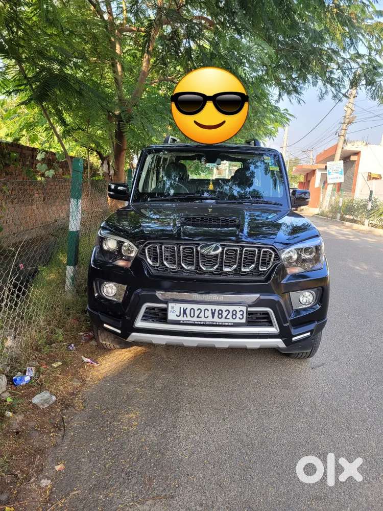 Mahindra Scorpio Classic 2021 Diesel Well Maintained.