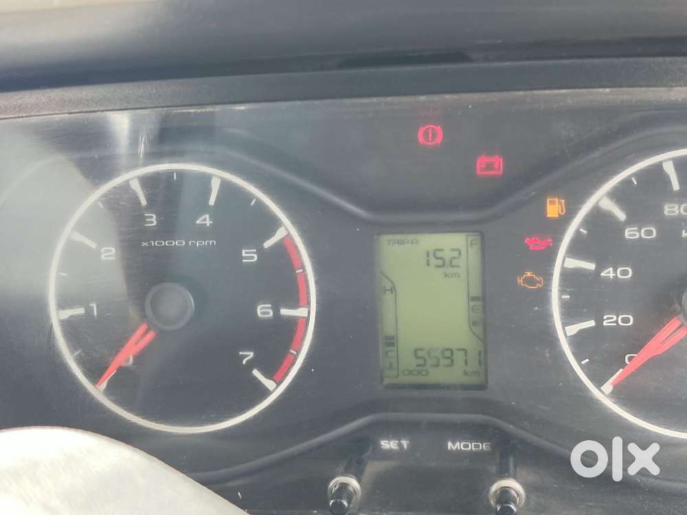 Mahindra Scorpio S2, 2016
