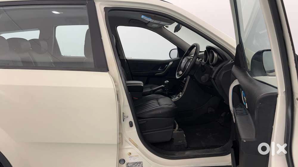 Mahindra Xuv500 W7, 2020, Diesel