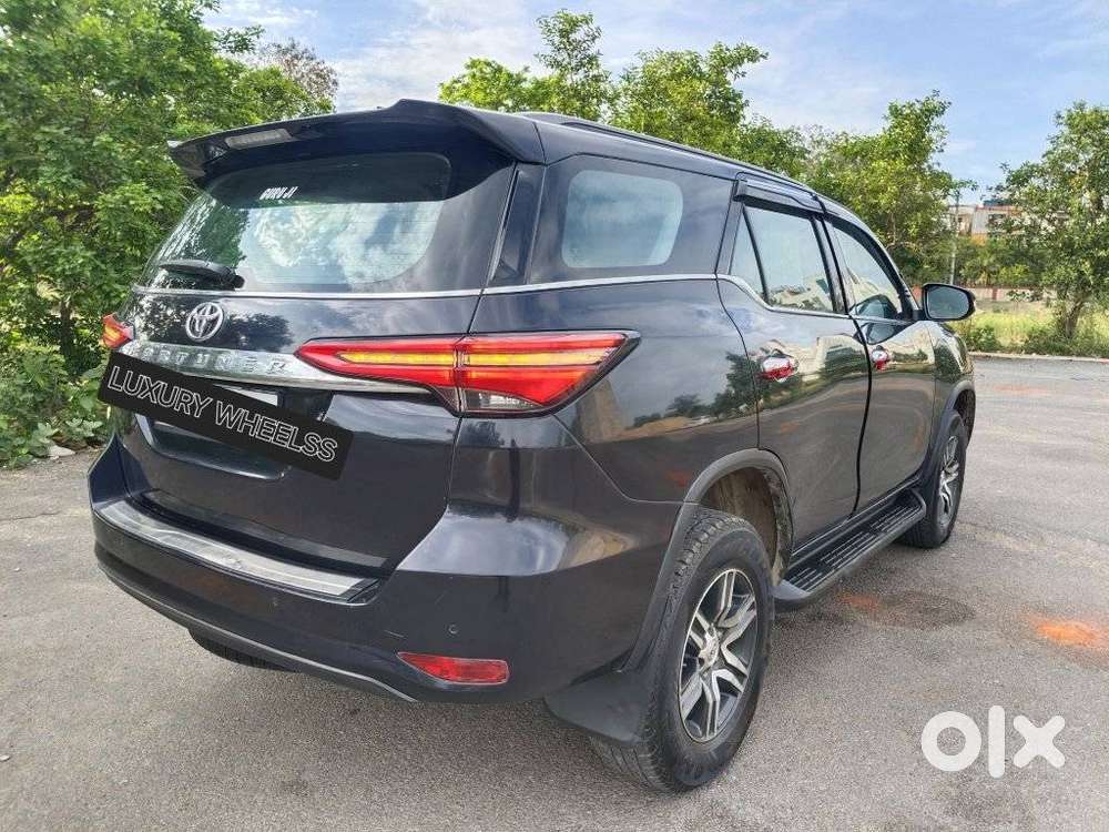 Toyota Fortuner 4x2 At 2.8 Diesel, 2022, Diesel