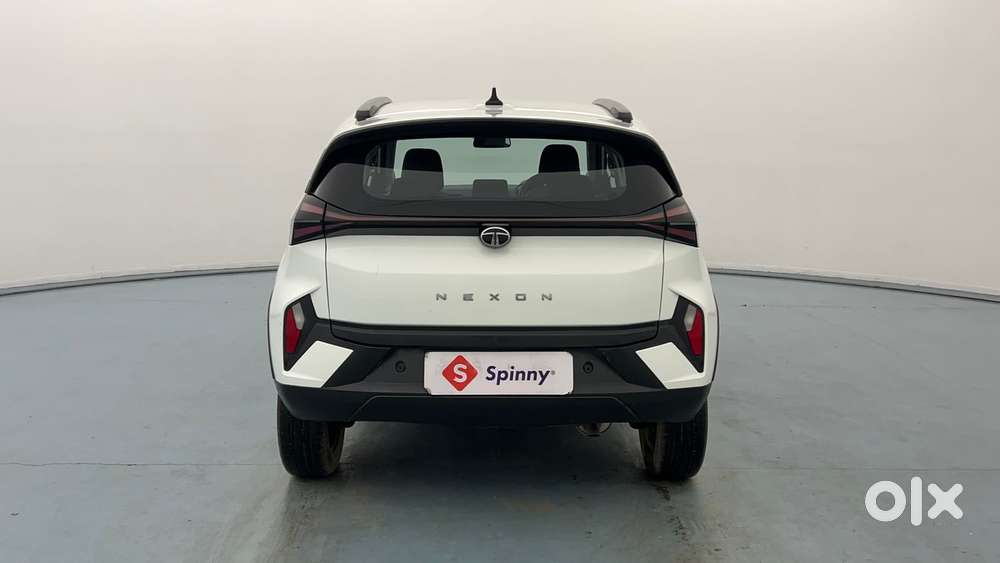Tata Nexon Pure (s) 1.2 Petrol 6amt, 2024, Petrol