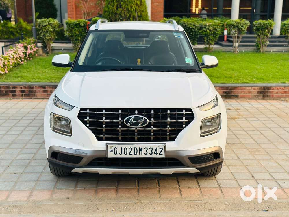 Hyundai Venue S Mt 1.2 Kappa, 2022, Cng & Hybrids