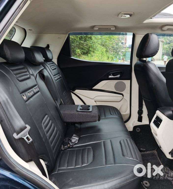 Mahindra Xuv 3xo Ax5 Pm Mt, 2024, Petrol