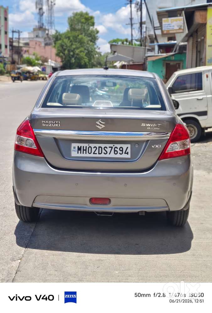 Maruti Suzuki Swift Dzire Vxi Optional, 2014, Petrol
