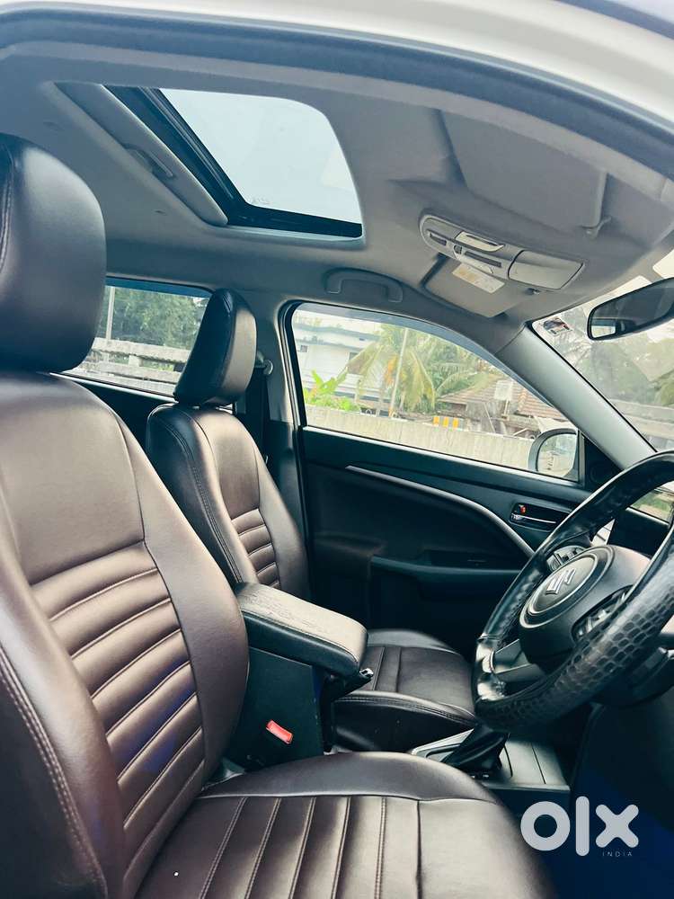 Maruti Suzuki Brezza 1.5 Zxi At Smart Hybrid, 2024, Petrol