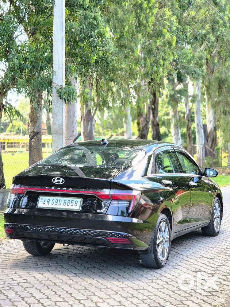 Hyundai Verna 1.5 Sx Vtvt, 2024, Petrol