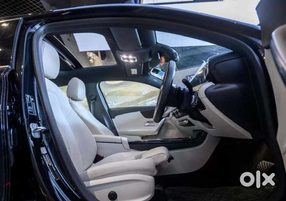 Mercedes-benz A-class Limousine 200, 2025, Petrol