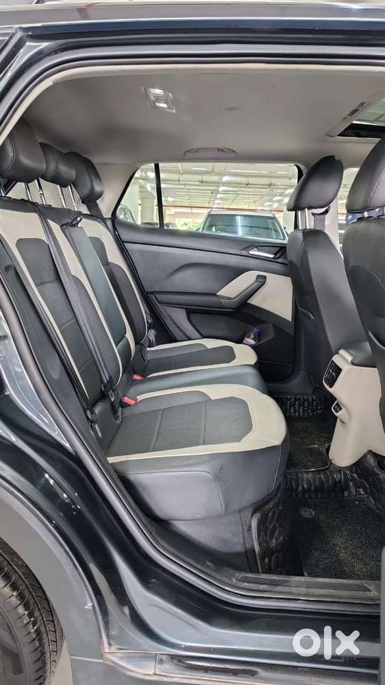 Volkswagen Taigun 1.0 Tsi Topline At, 2023, Petrol