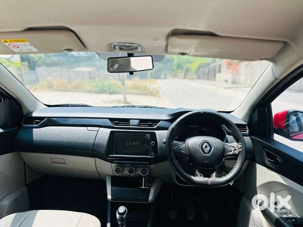 Renault Triber Rxt, 2019, Petrol