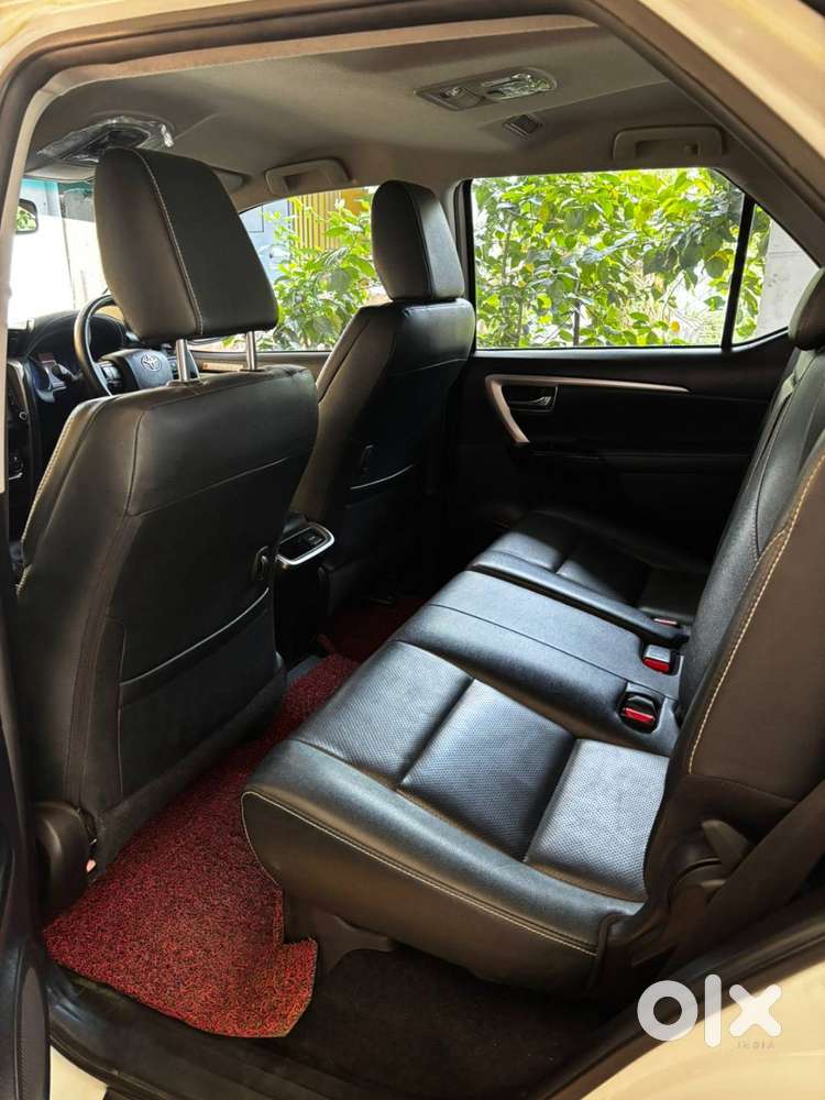 Toyota Fortuner 2023 Diesel Well Maintained